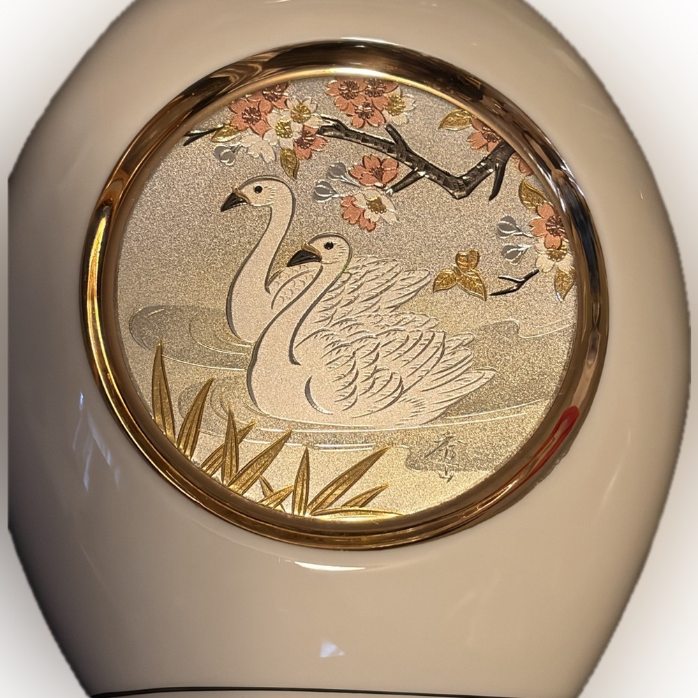CHOKIN GOLD SWAN VASE JAPAN
